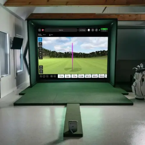 Shop Indoor Golf Flightscope Mevo Gen2 SIG10 Golf Simulator Package